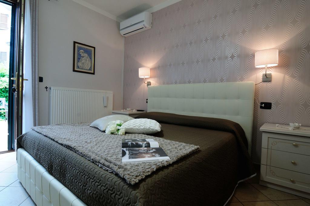 リヴォトルト Residenza Cieloterraゲストハウス エクステリア 写真